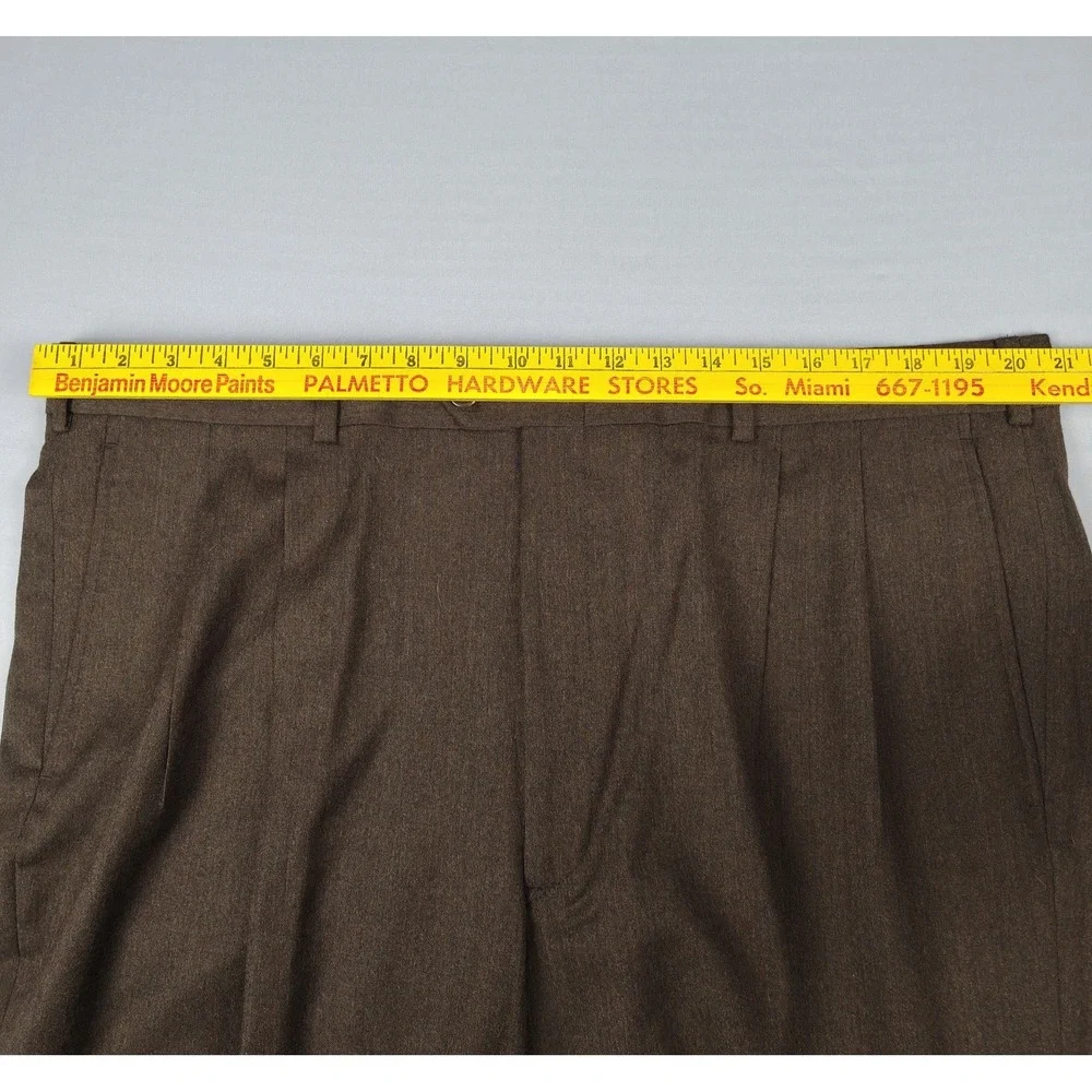 VTG Claiborne Dress Pants Mens 42x32 Brown 100% Worsted Wool Pleated Cuffed NWOT